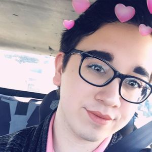 Meet your Posher, Phillip